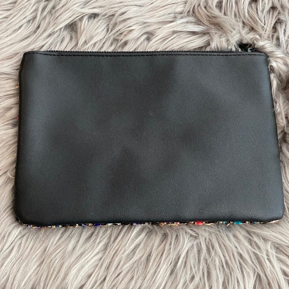 NWT Nordstrom Textured Eyelash Fabric Toiletry Travel Bag - Picture 2 of 5